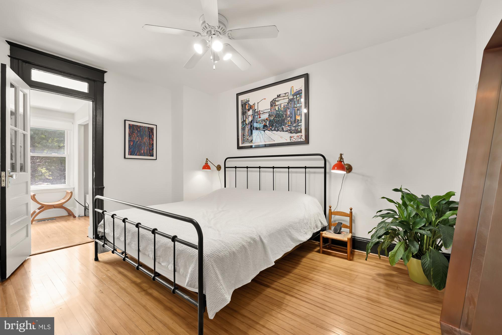 414 Crittenden St NW