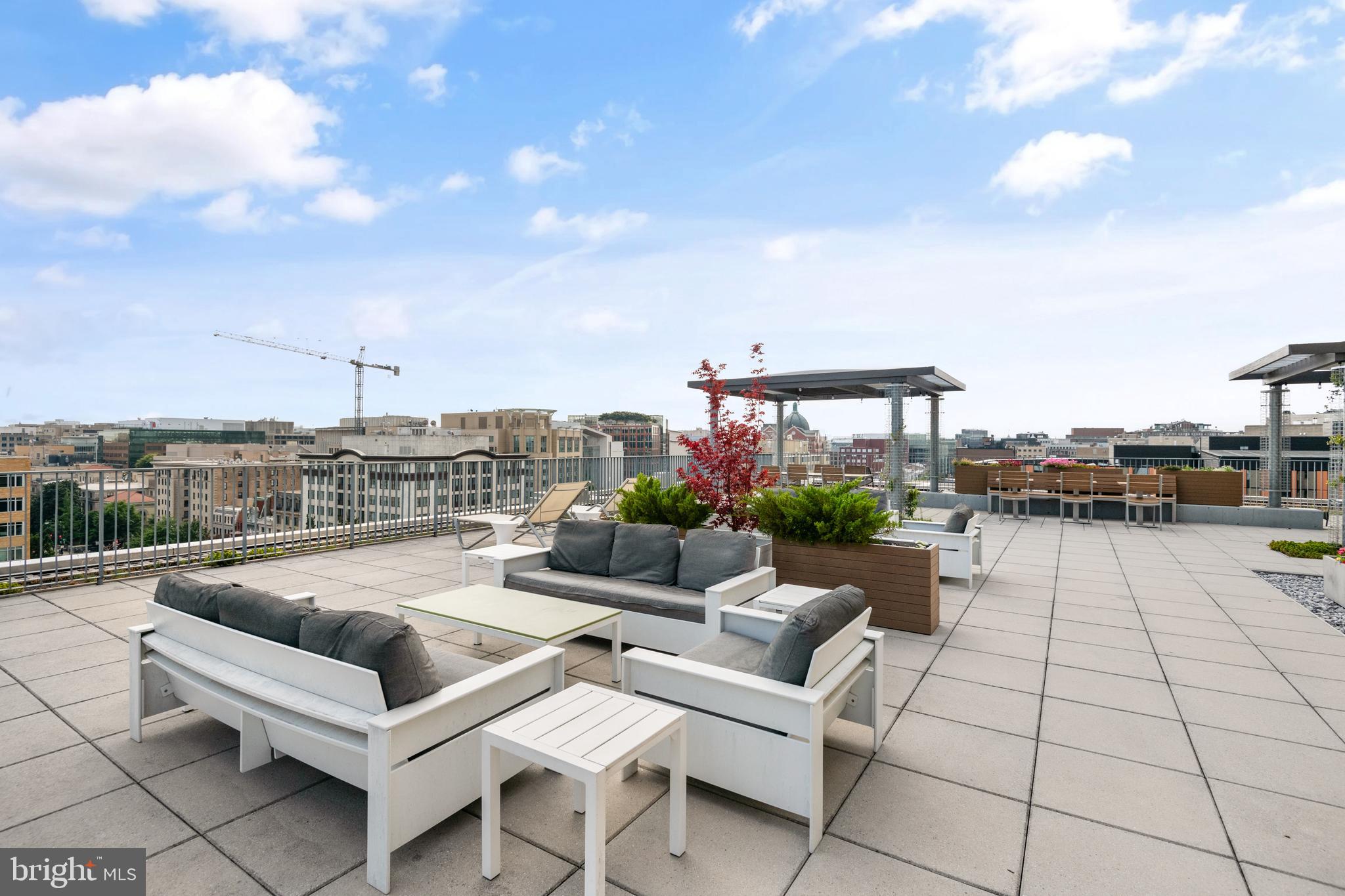 1 Scott Cir NW #409