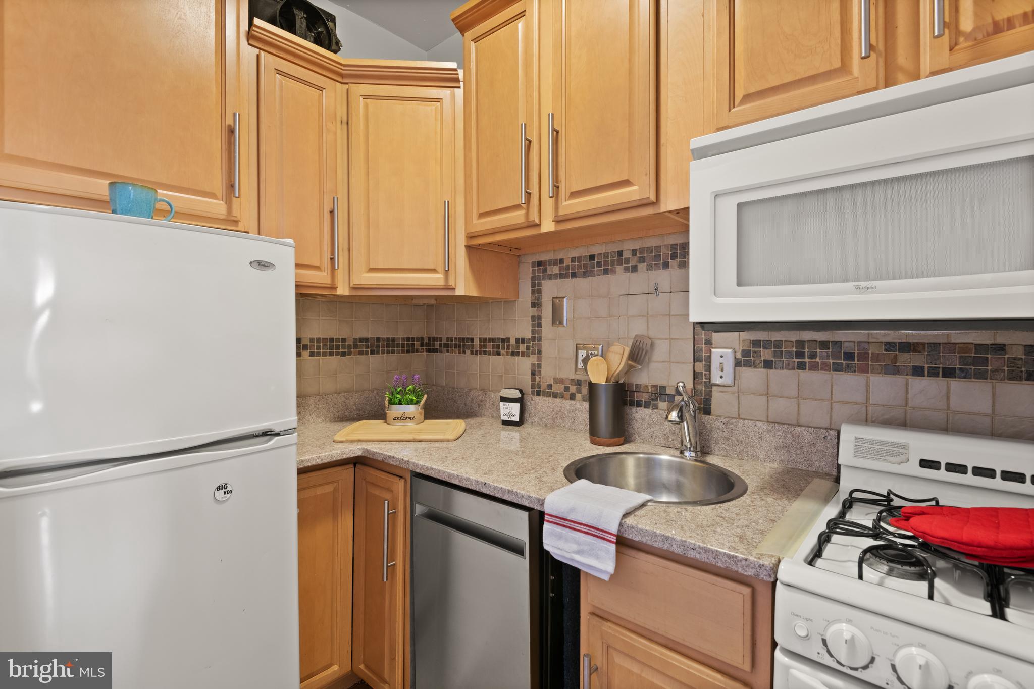 1 Scott Cir NW #409