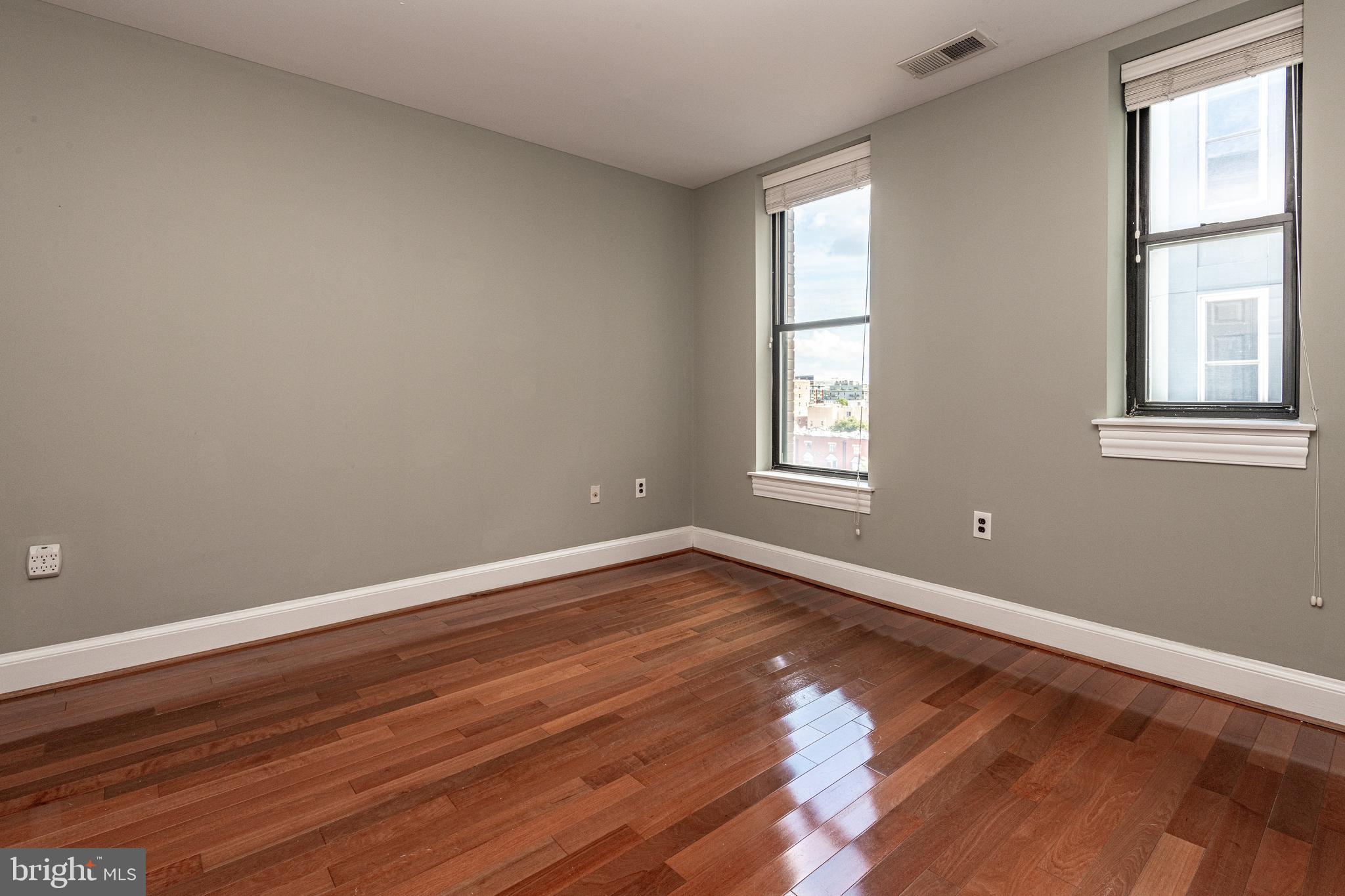 1325 13th St NW #605