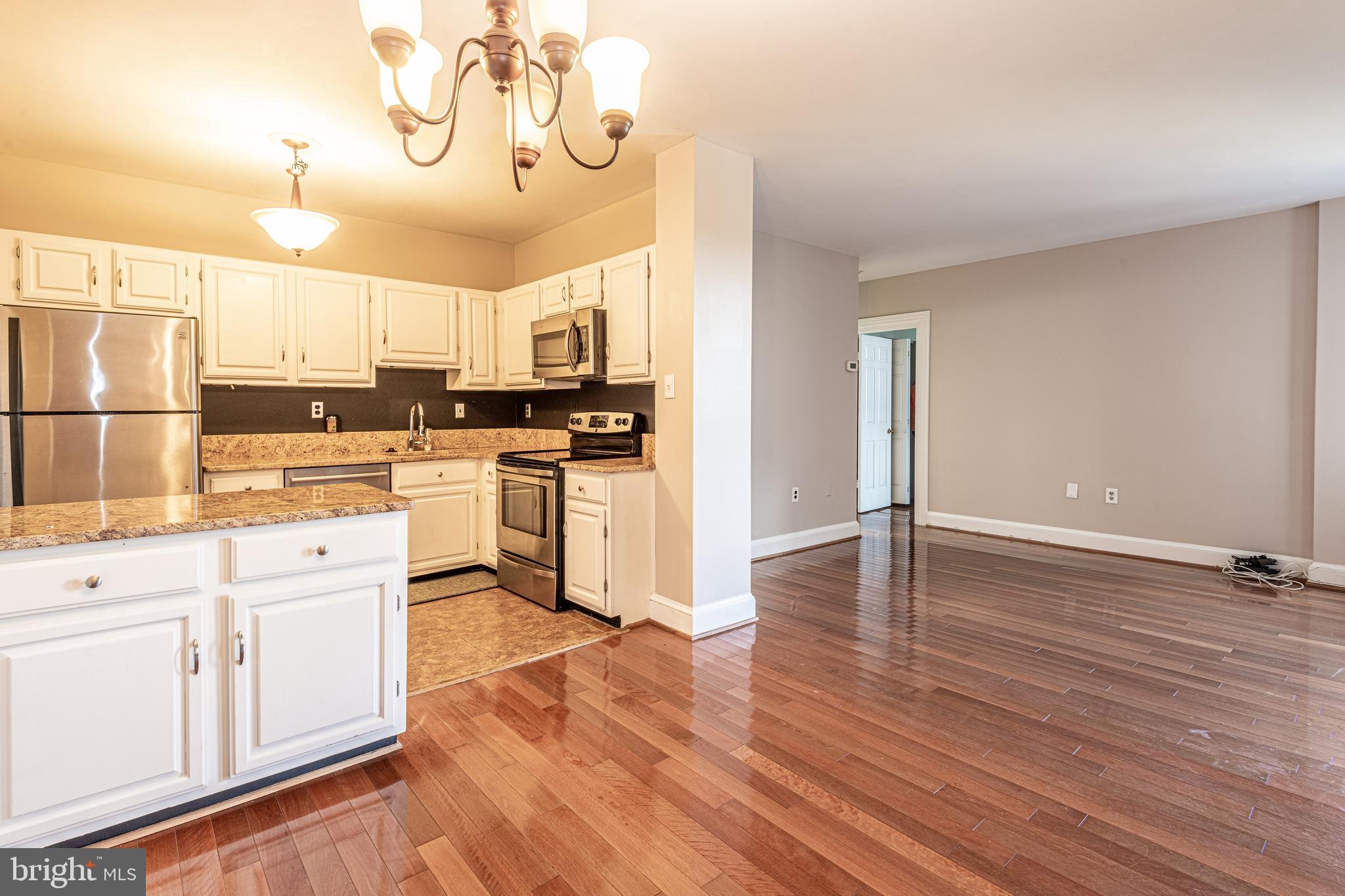 1325 13th St NW #605