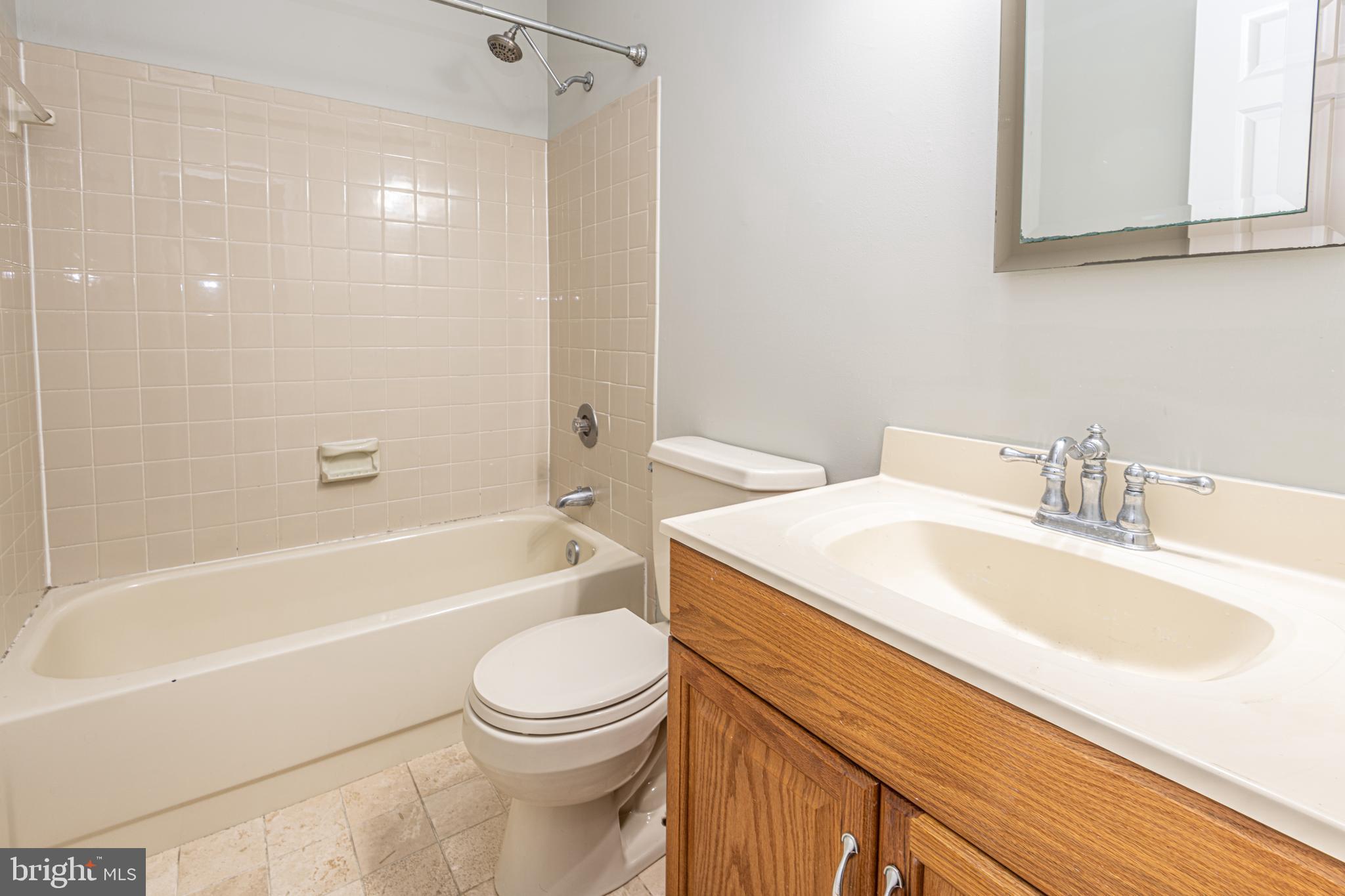 1325 13th St NW #605