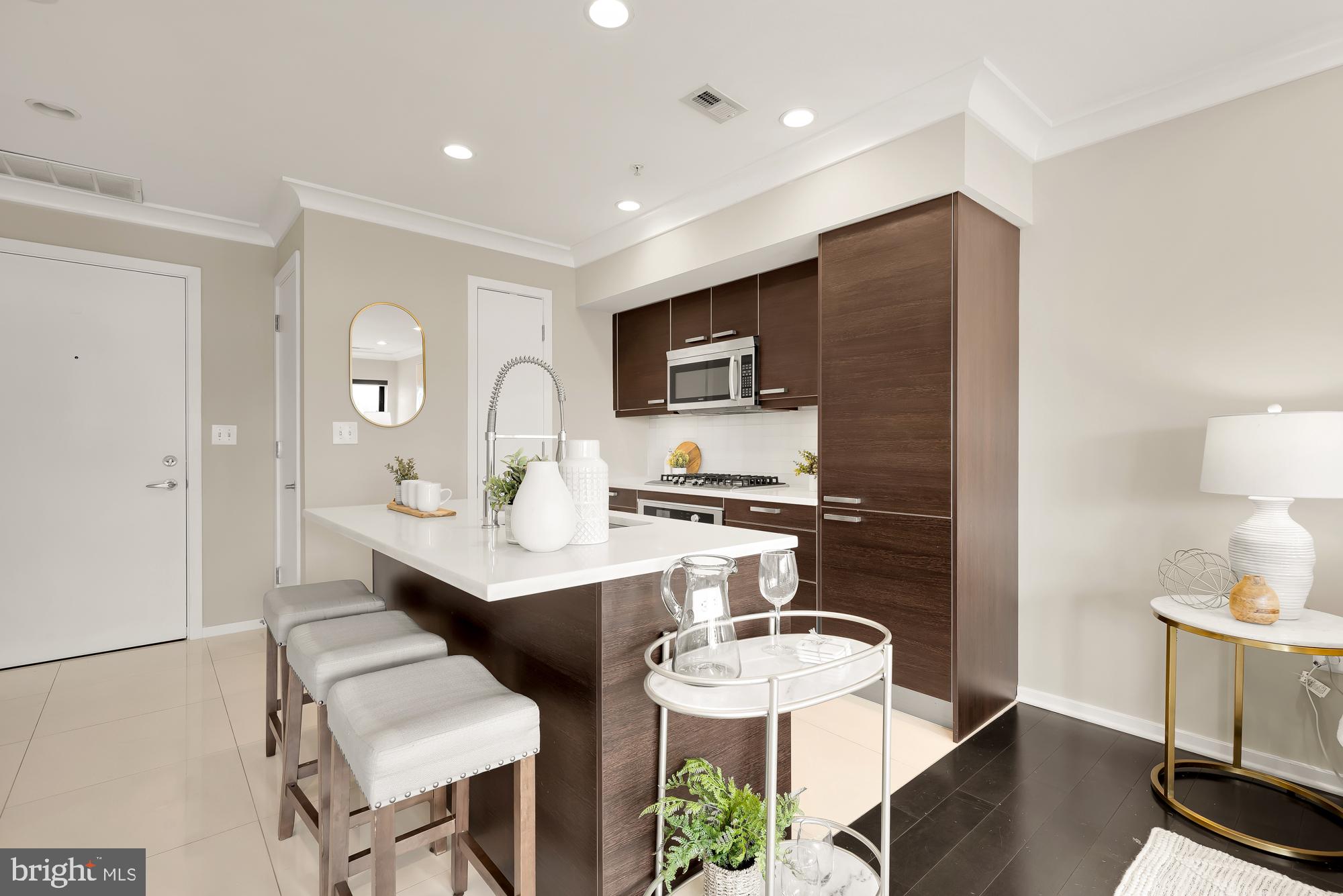 1939 12TH ST NW #302