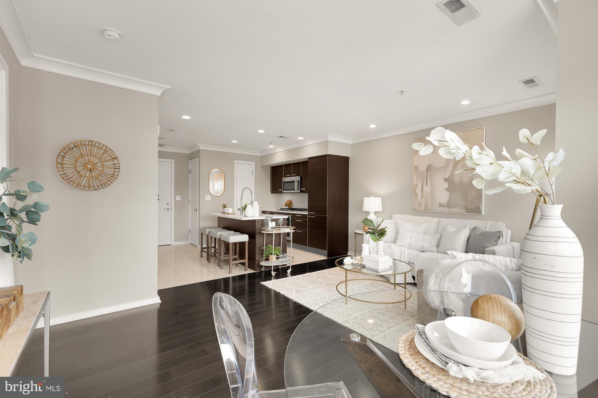 1939 12TH ST NW #302