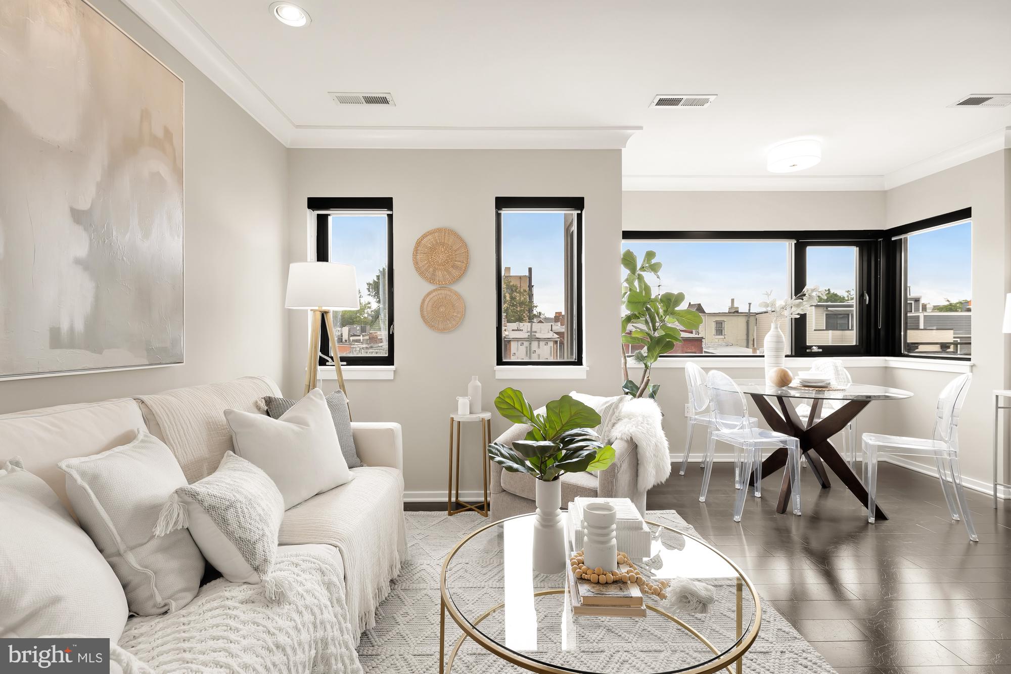 1939 12TH ST NW #302