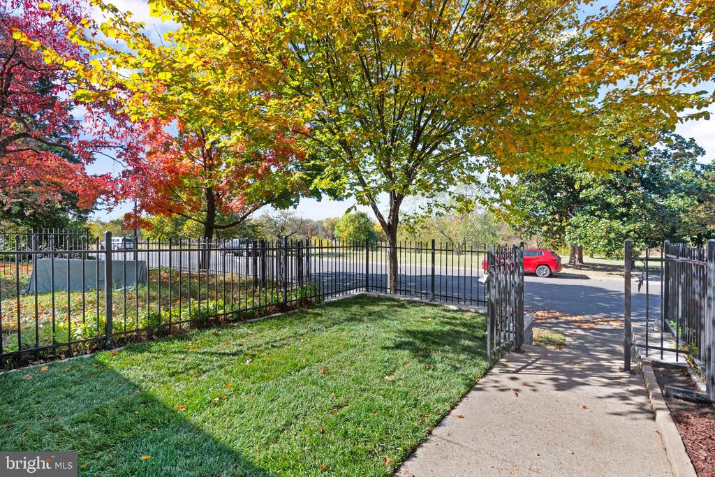 251 Anacostia Ave NE
