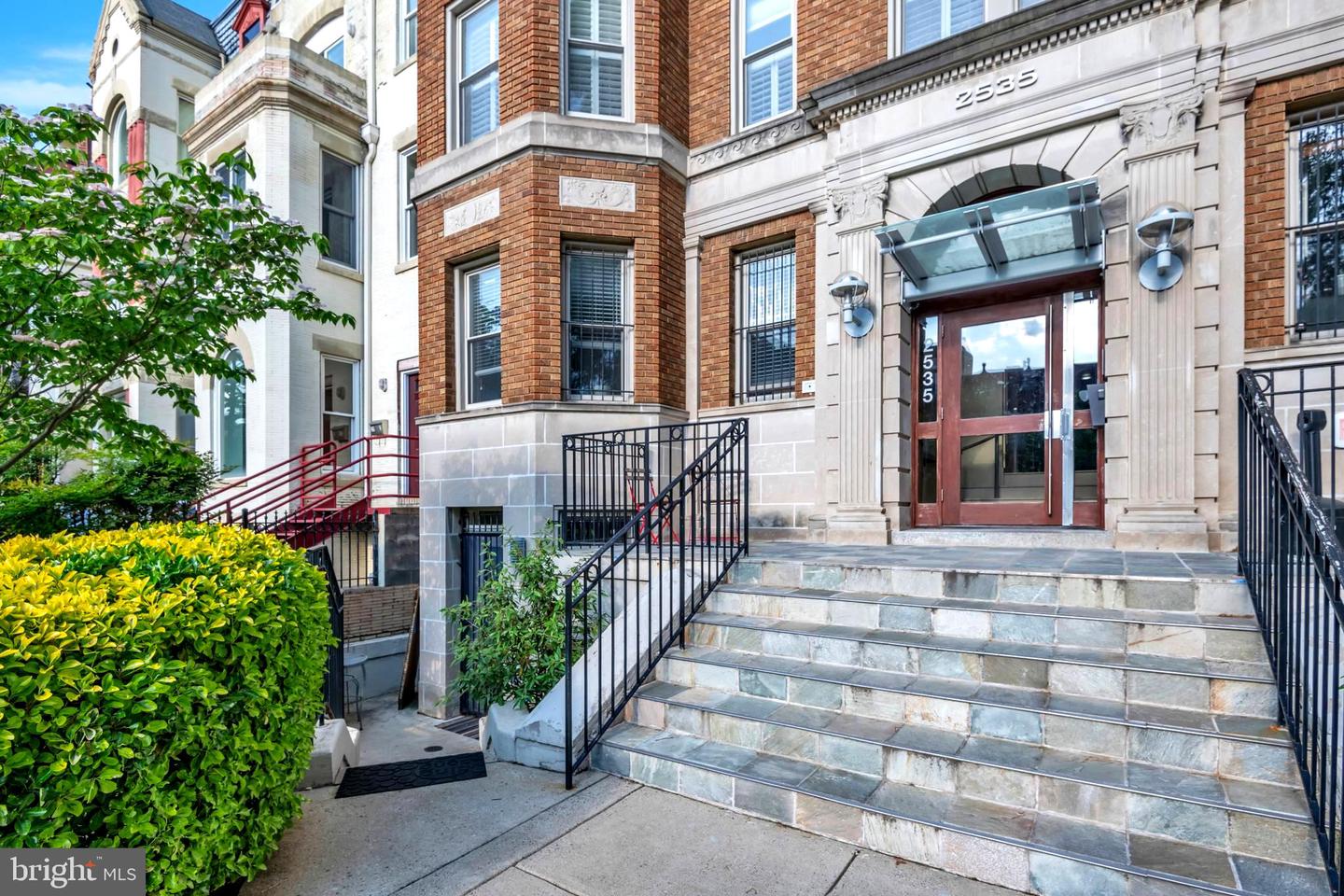 2535 13th St NW #101