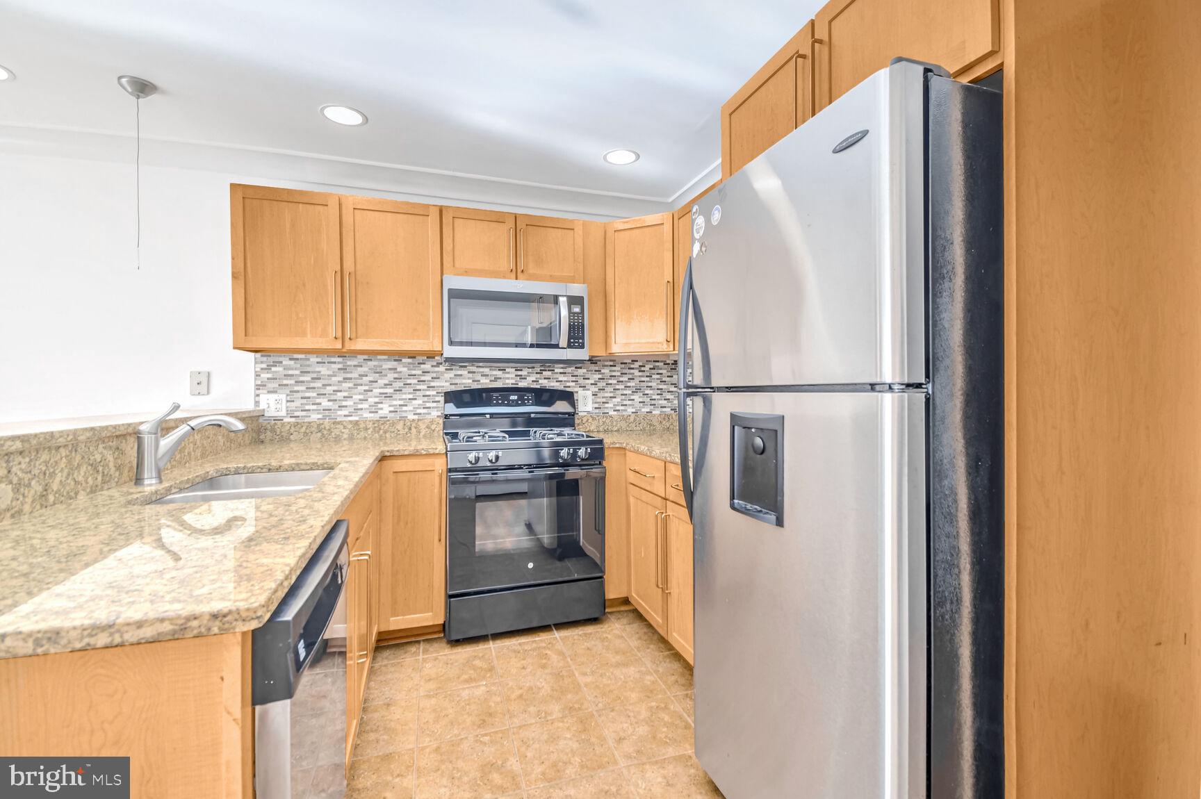 243 FLORIDA AVE NW #1
