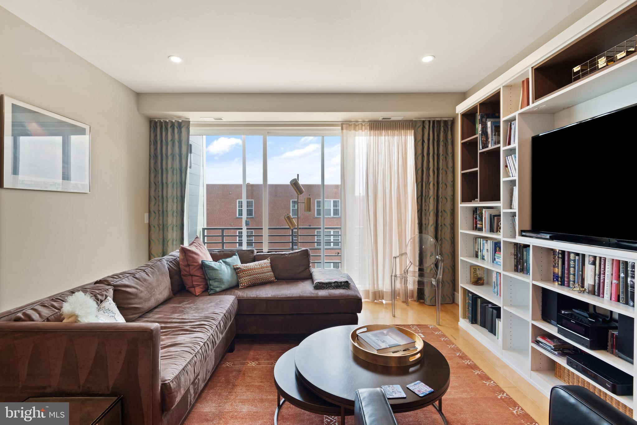 1436 CHAPIN ST NW #F