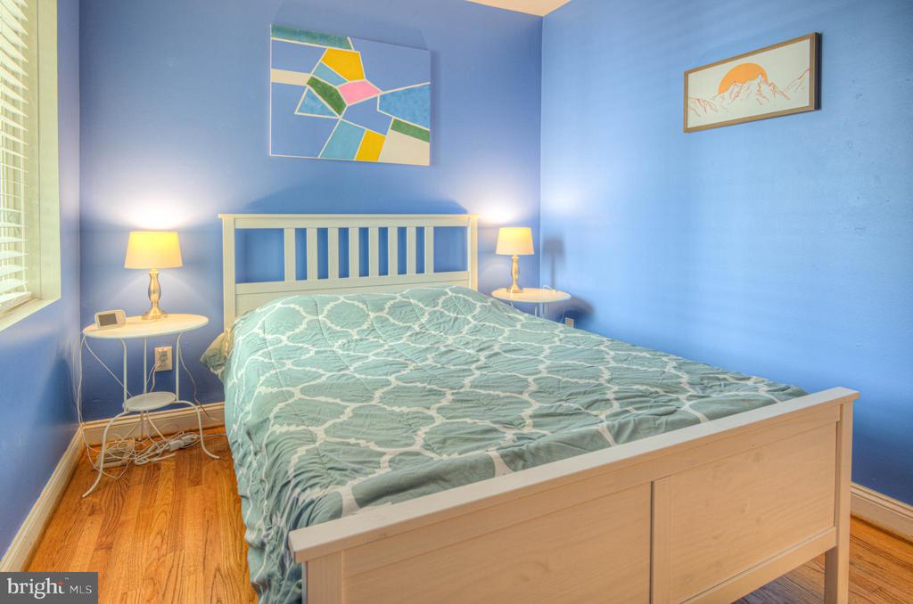 1302 Childress St NE #4