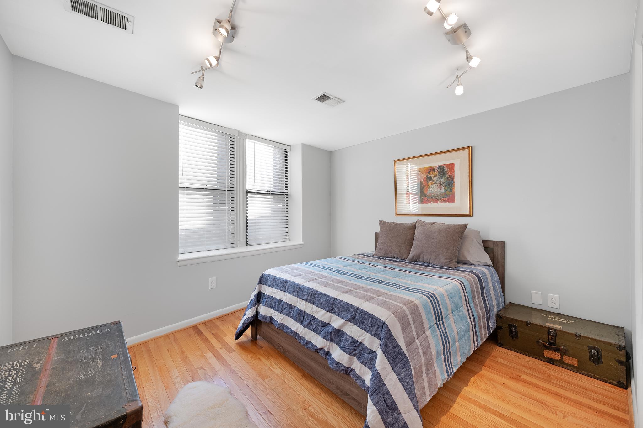 2012 O St NW #24