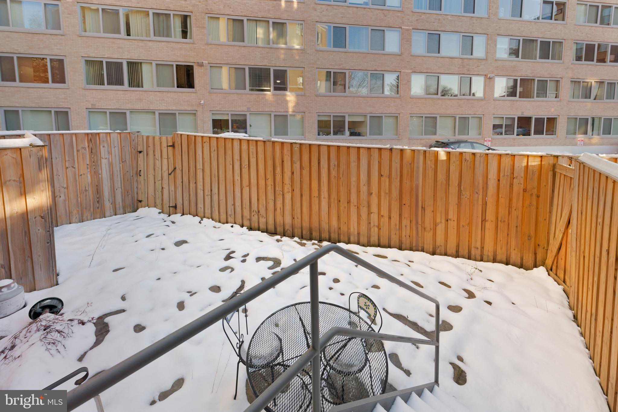 2012 O St NW #24