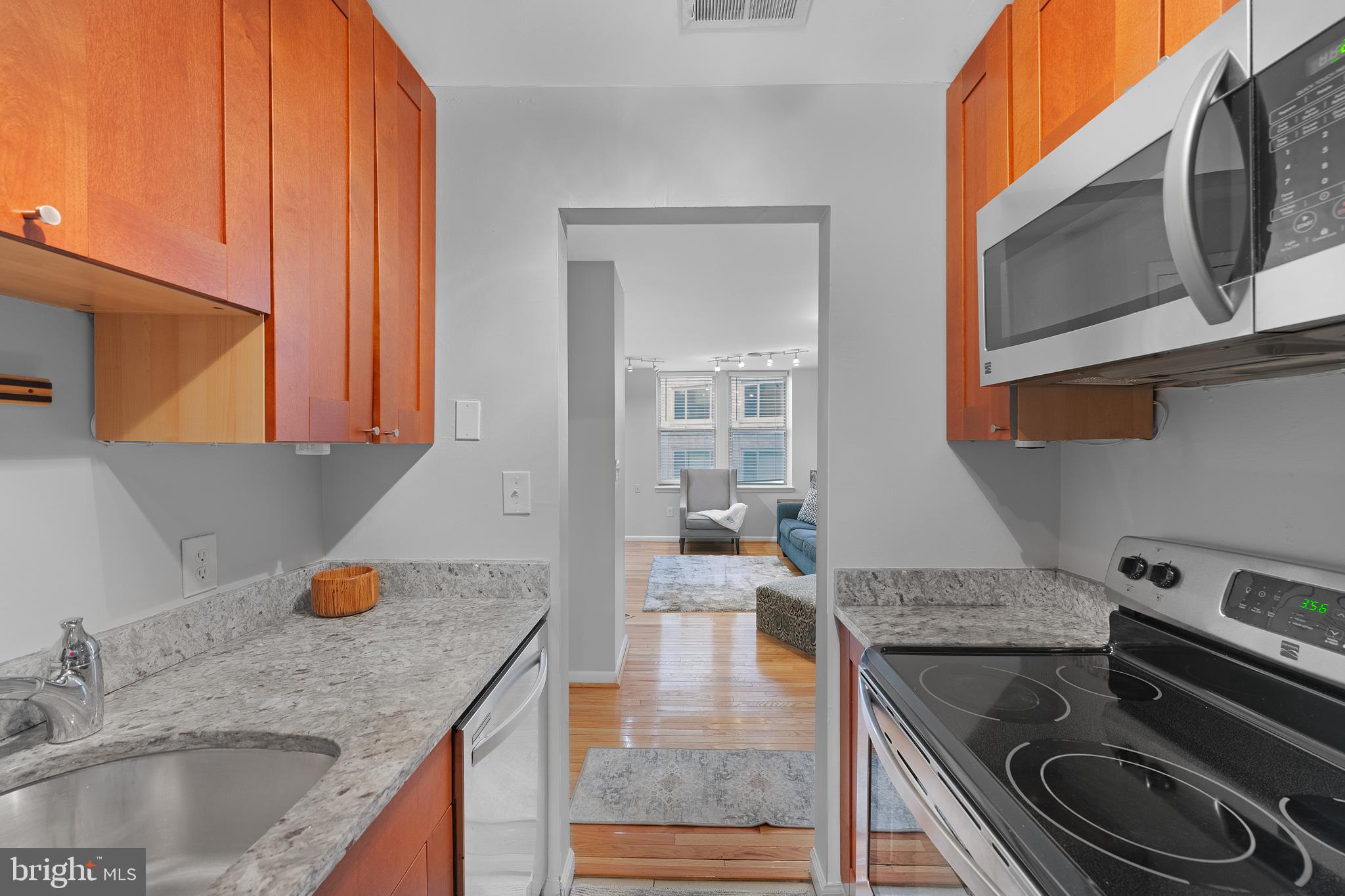 2012 O St NW #24