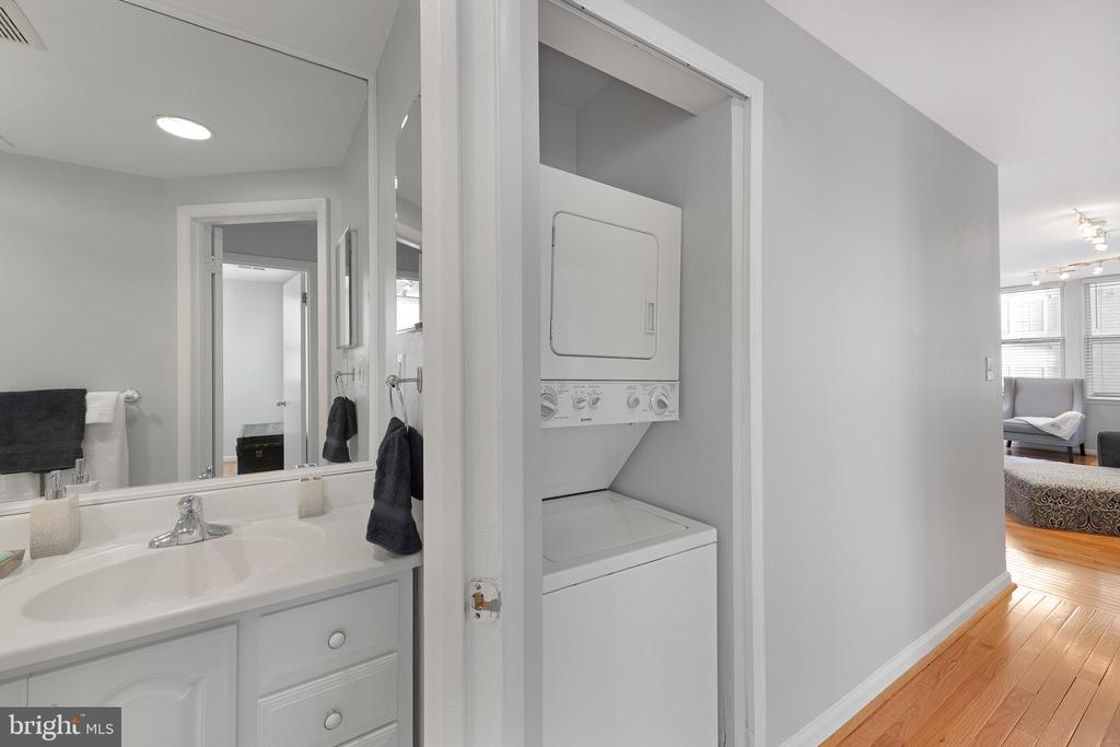 2012 O St NW #24