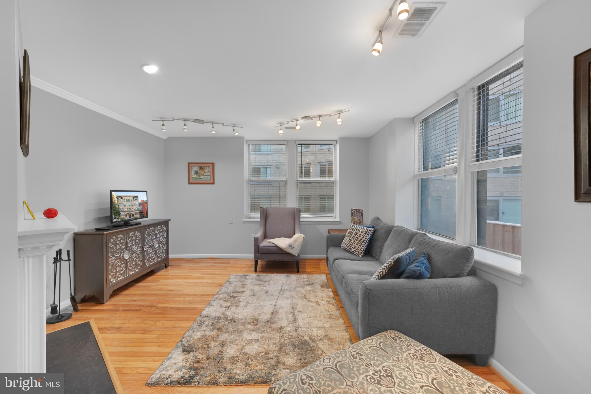 2012 O St NW #24