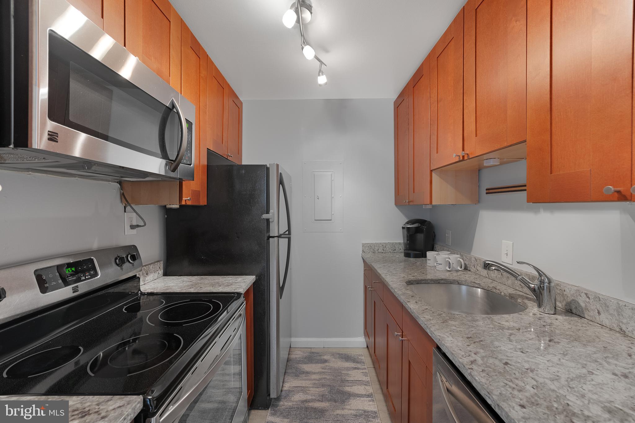 2012 O St NW #24