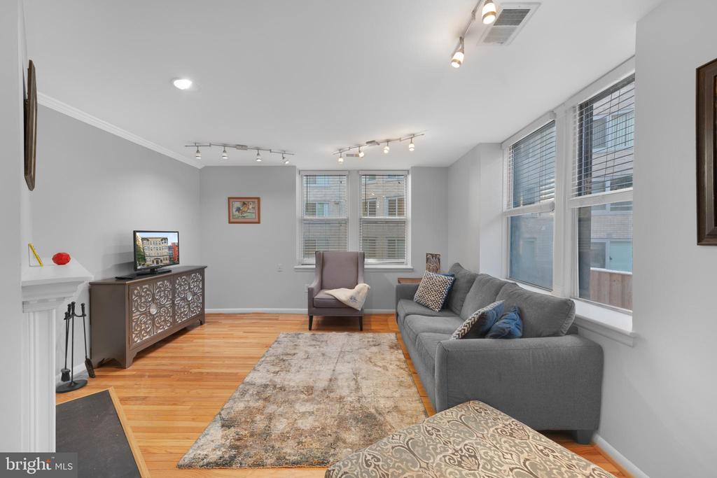 2012 O St NW #24
