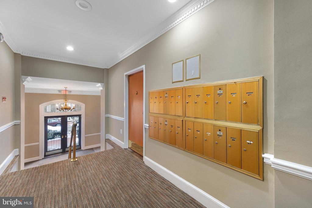 2012 O St NW #24