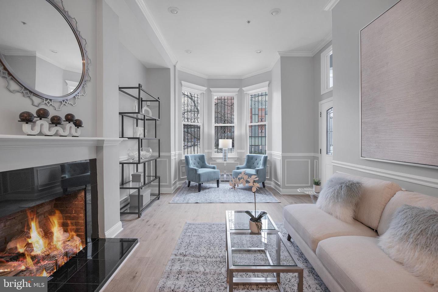 903 R St NW #1