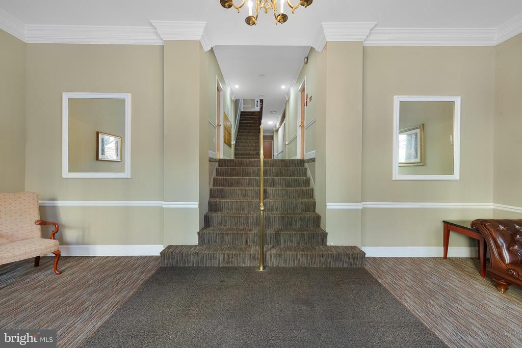 2012 O St NW #22