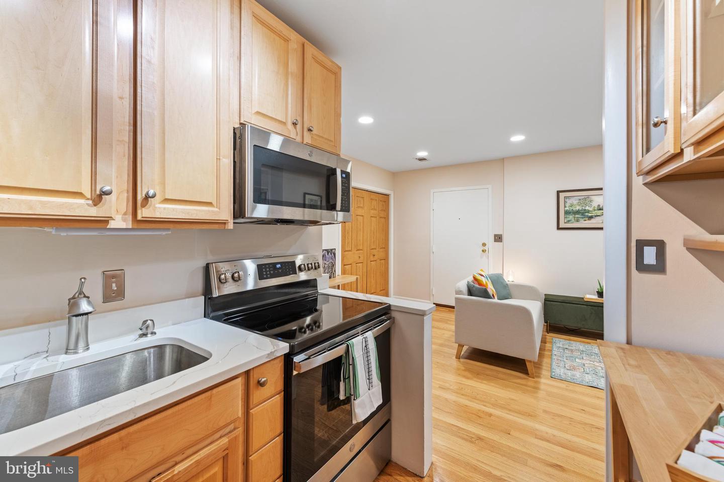 2012 O St NW #22