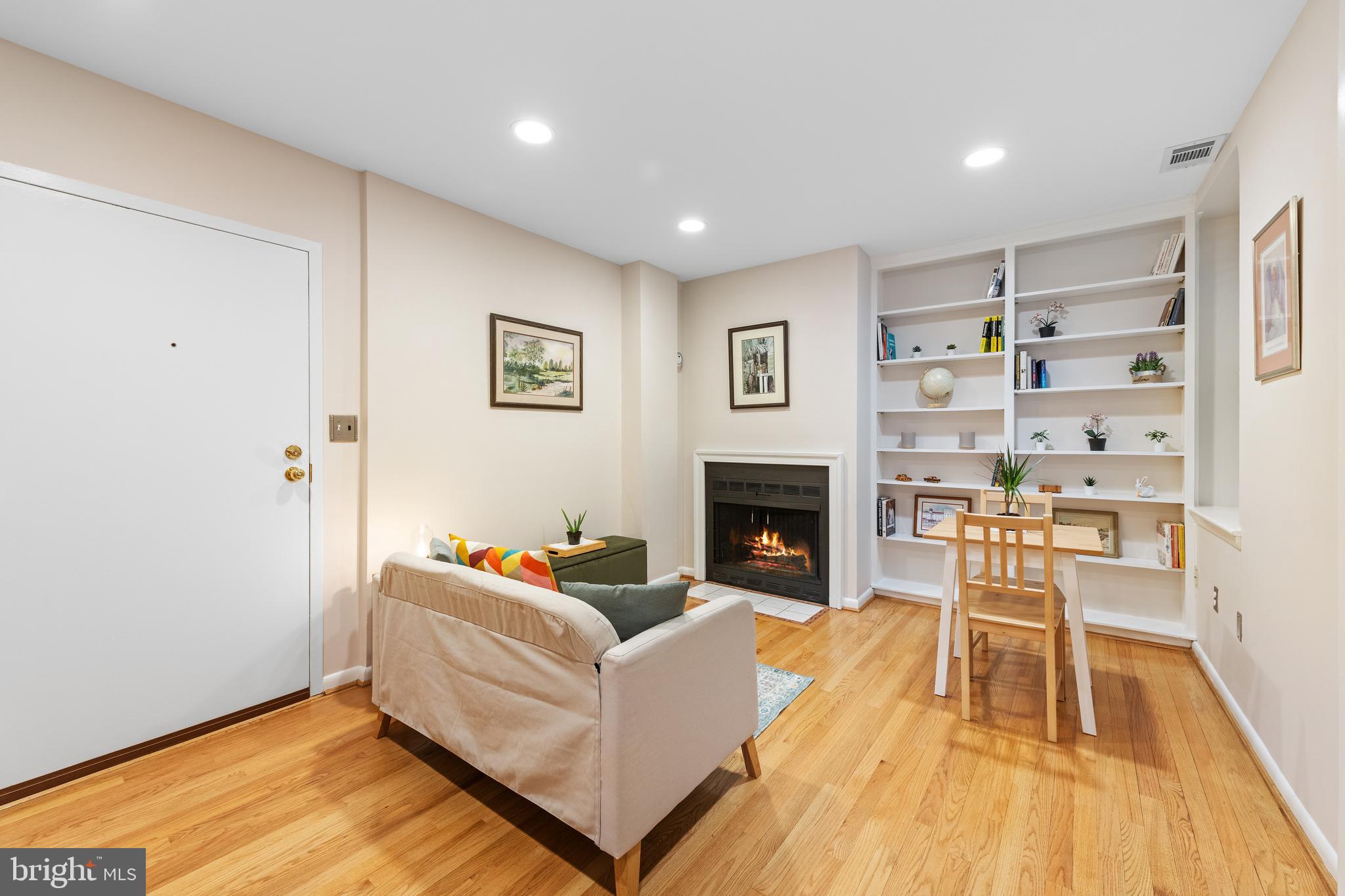 2012 O St NW #22