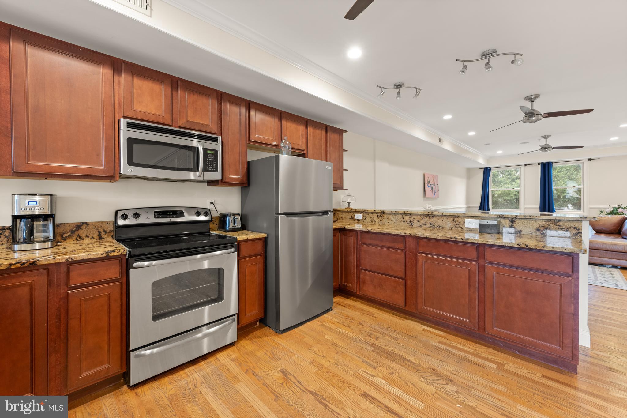 1645 New Jersey Ave NW #2