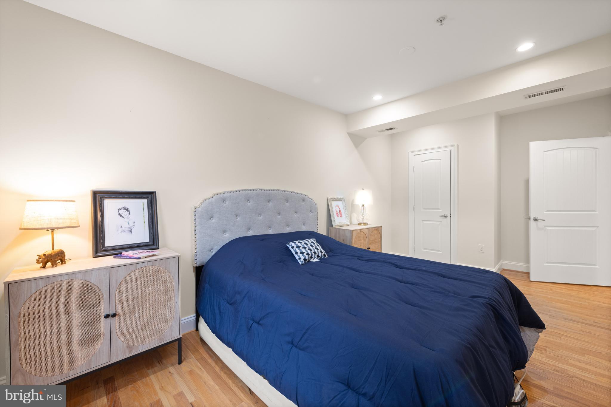 1645 New Jersey Ave NW #2
