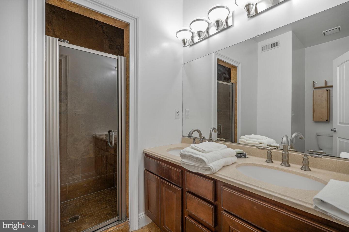 1645 New Jersey Ave NW #2