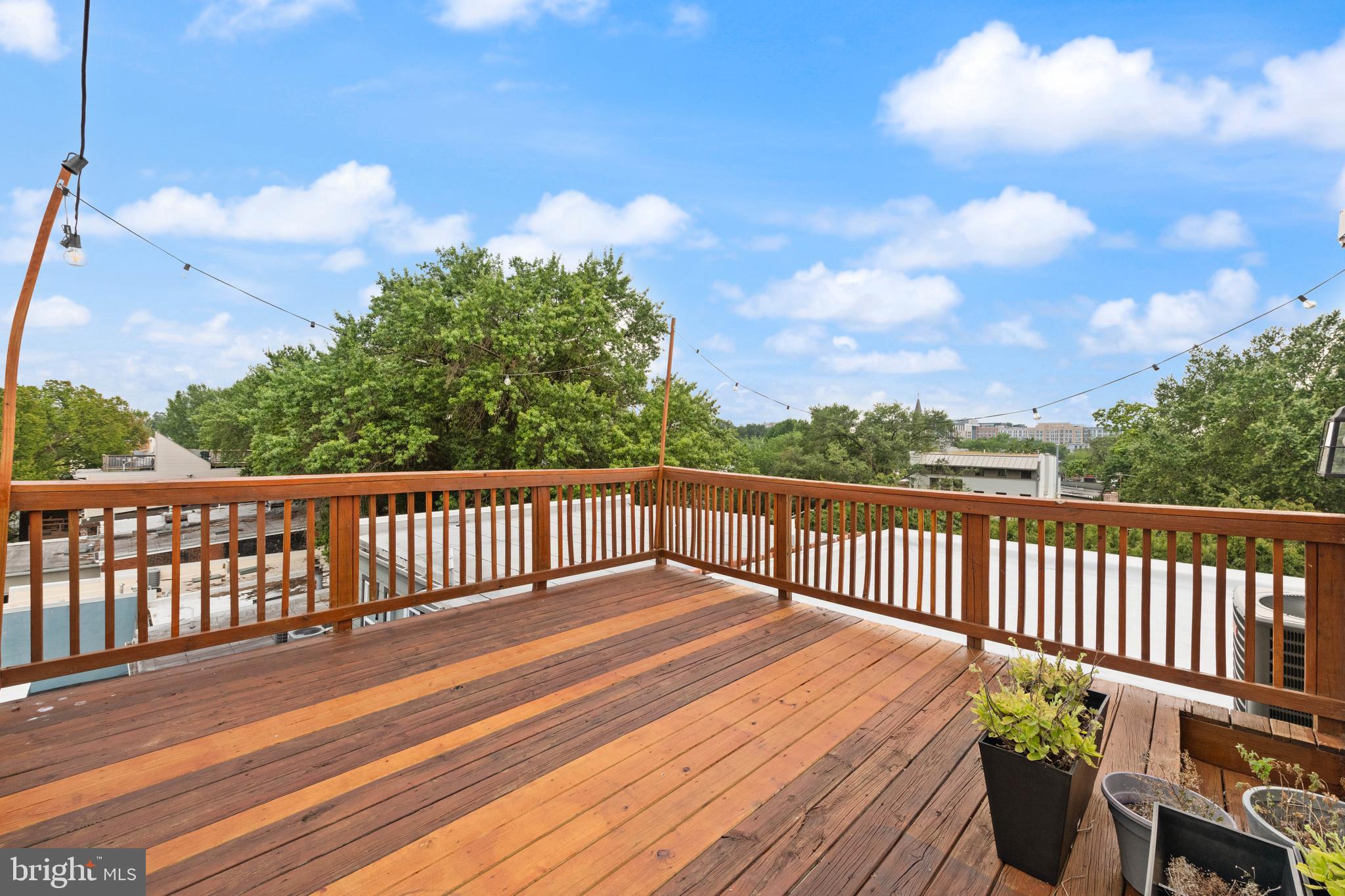 1645 New Jersey Ave NW #2