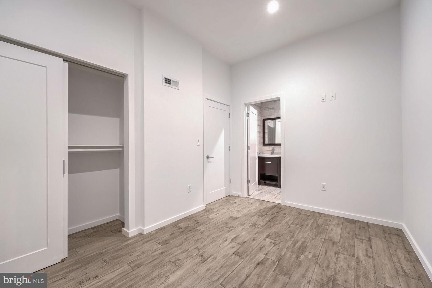 125 NEW YORK AVE NW #B