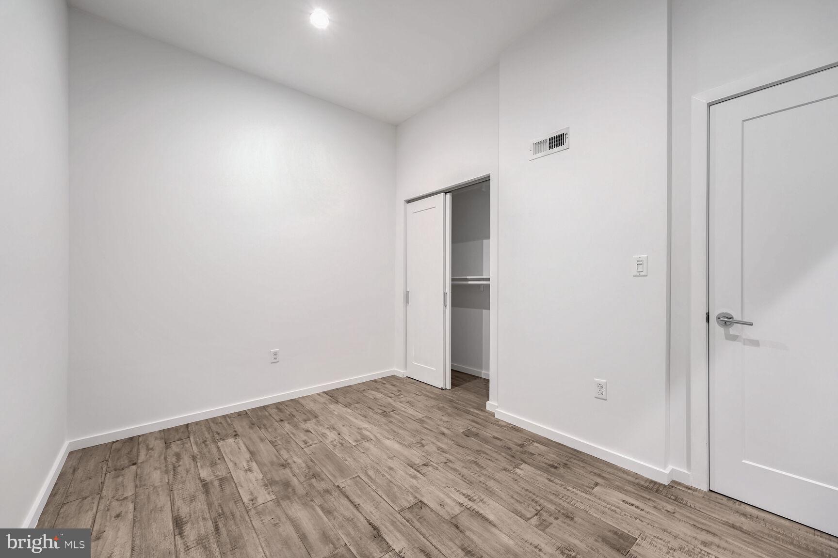 125 NEW YORK AVE NW #B