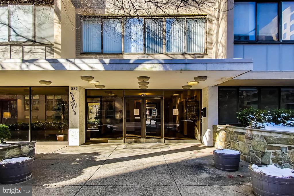 522 21ST ST NW #908