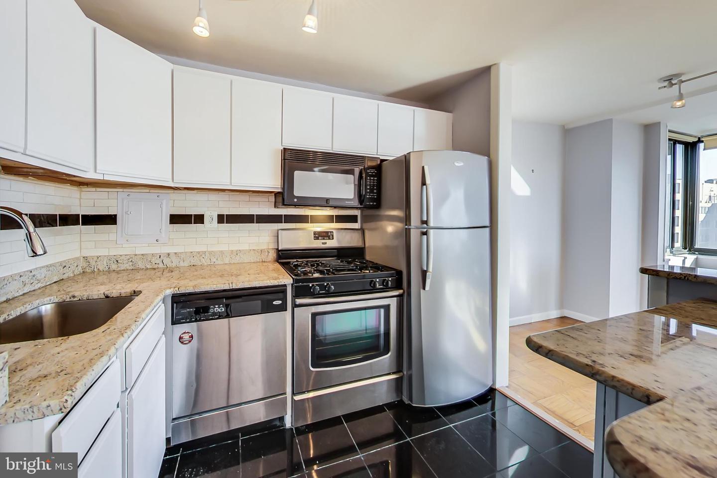 522 21ST ST NW #908