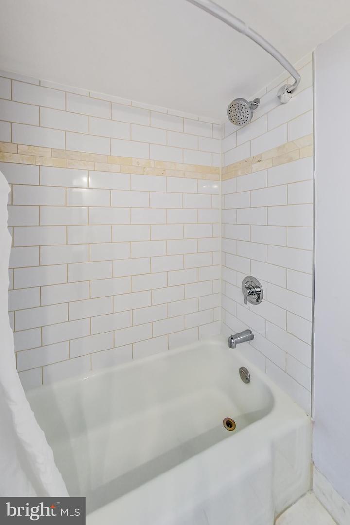 522 21ST ST NW #908