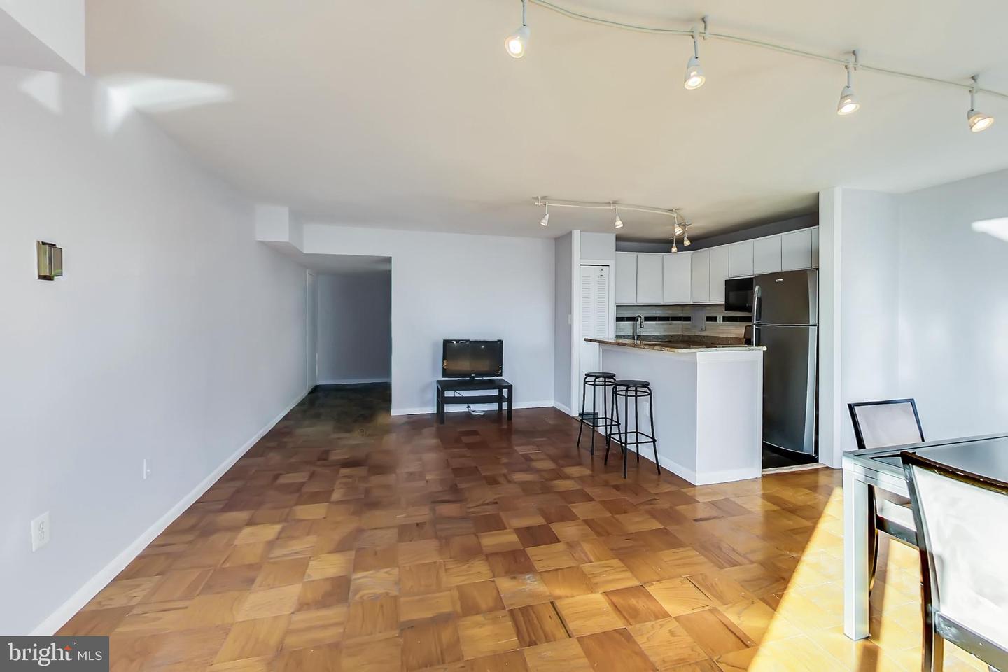522 21ST ST NW #908