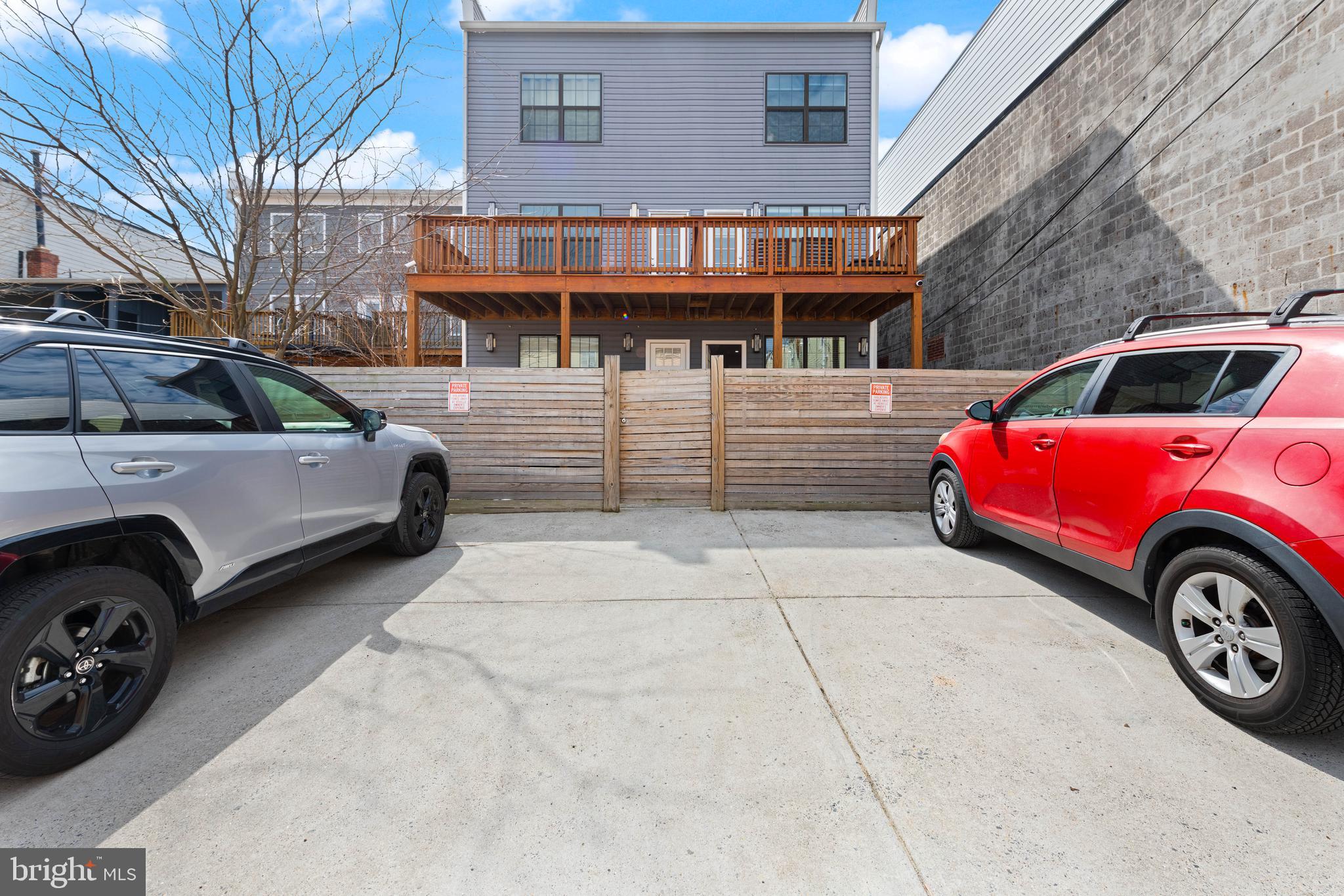 1812 D St NE #2