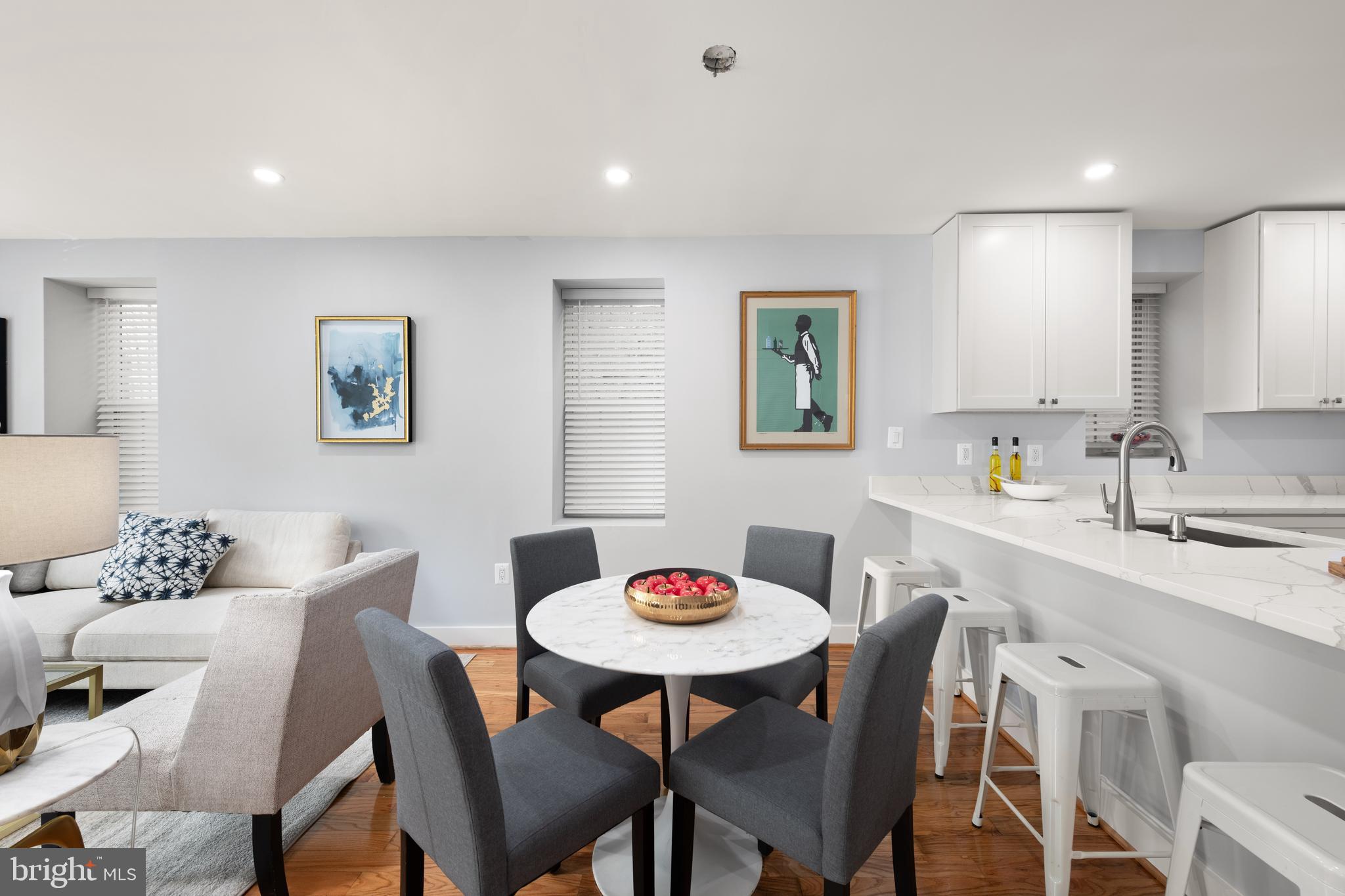 1812 D St NE #2