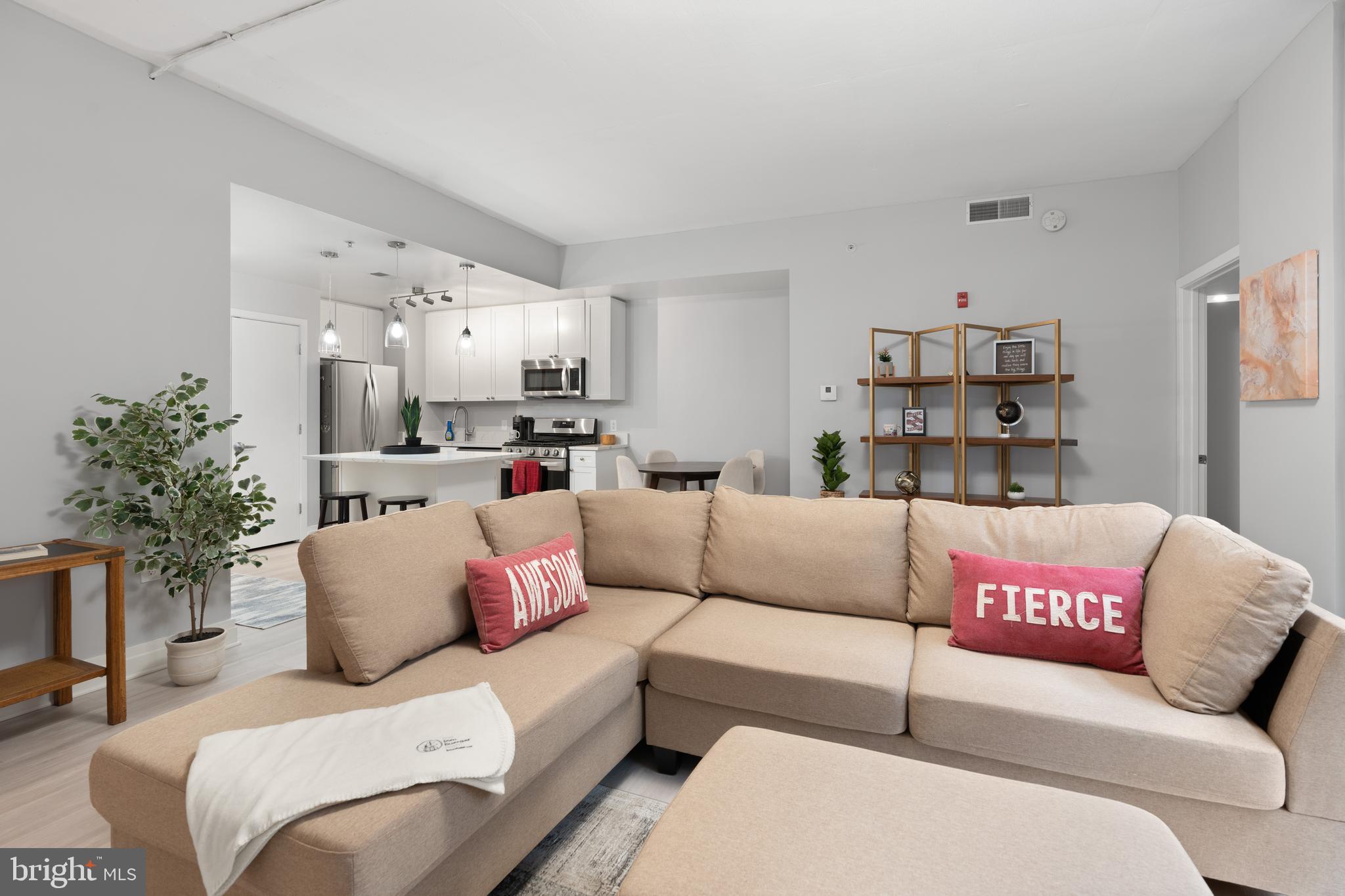 2120 Vermont Ave NW #17
