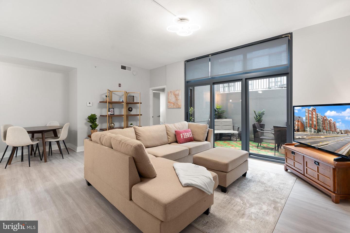 2120 Vermont Ave NW #17