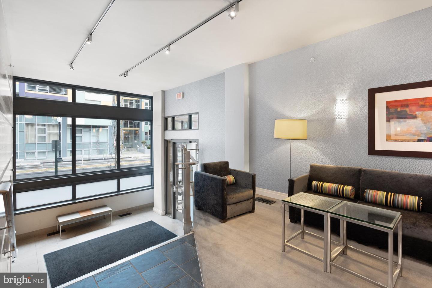 2120 Vermont Ave NW #17