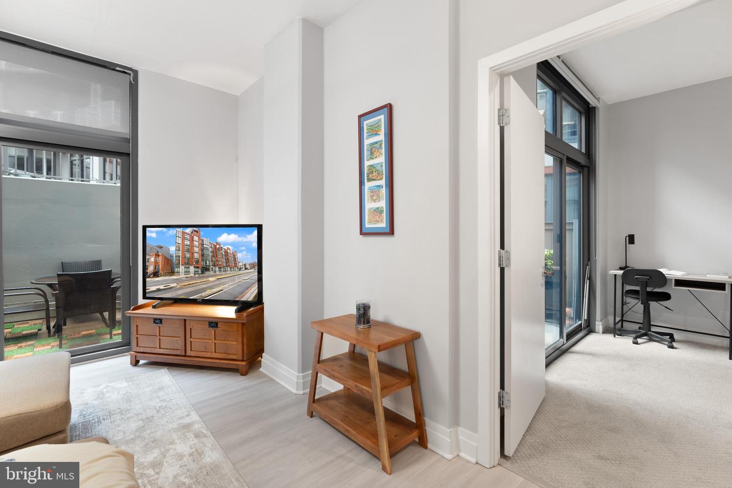 2120 Vermont Ave NW #17