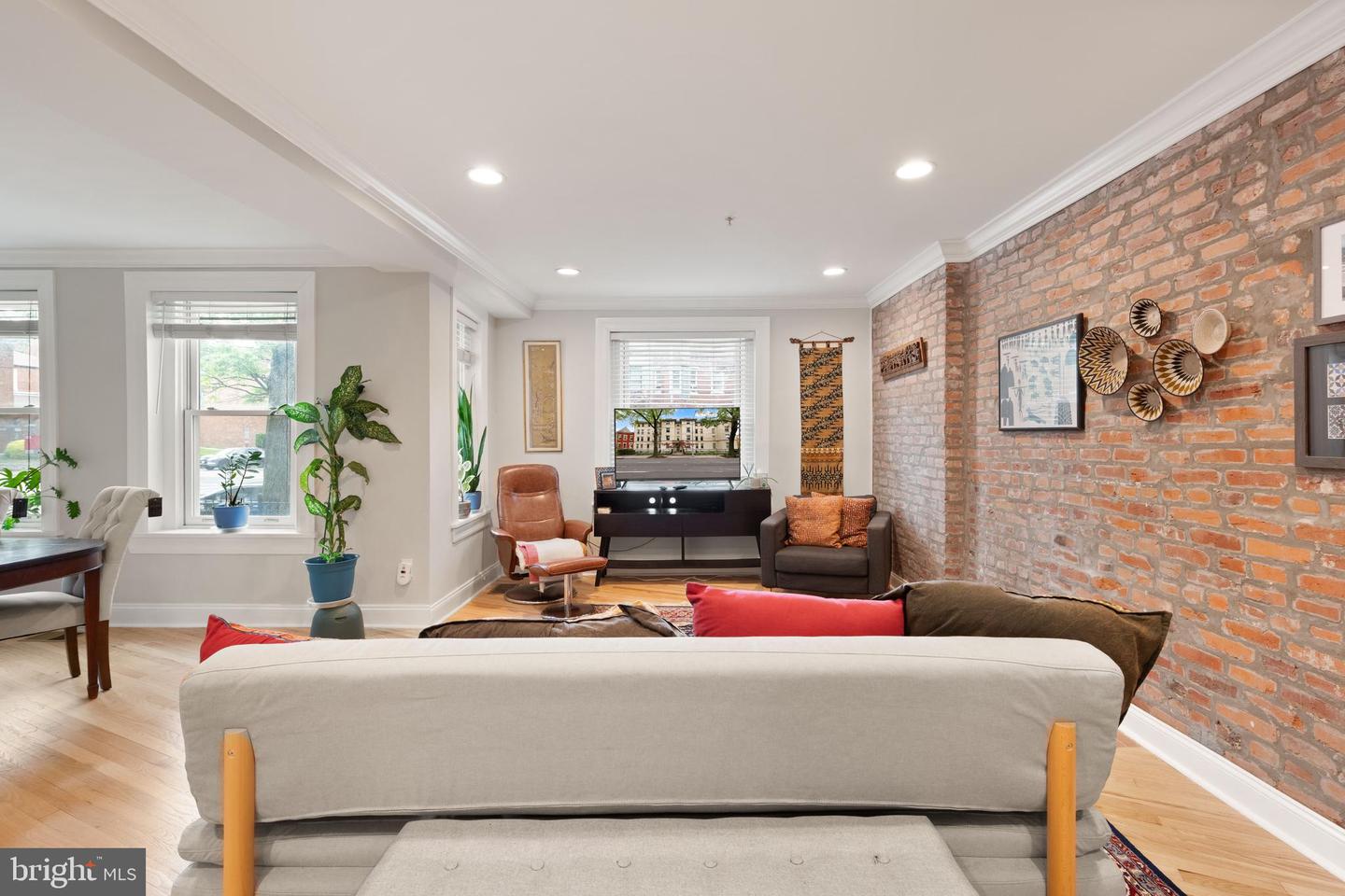 150 Rhode Island Ave NW #103