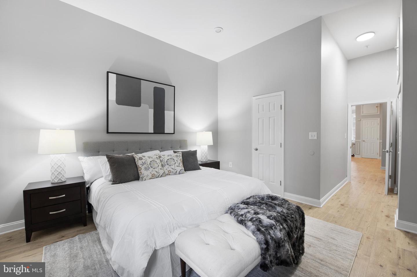 903 R ST NW #1