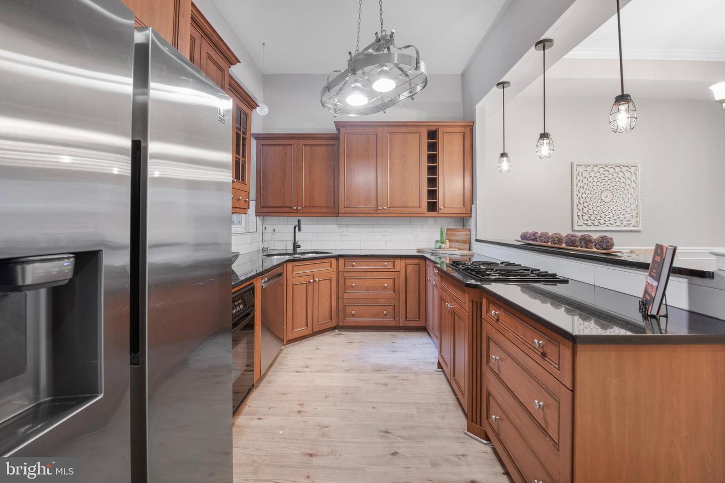 903 R ST NW #1