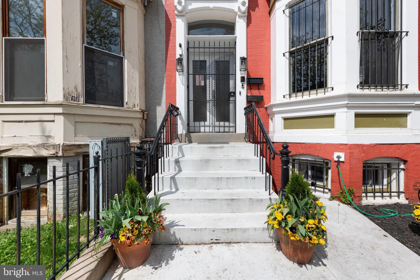 903 R ST NW #1