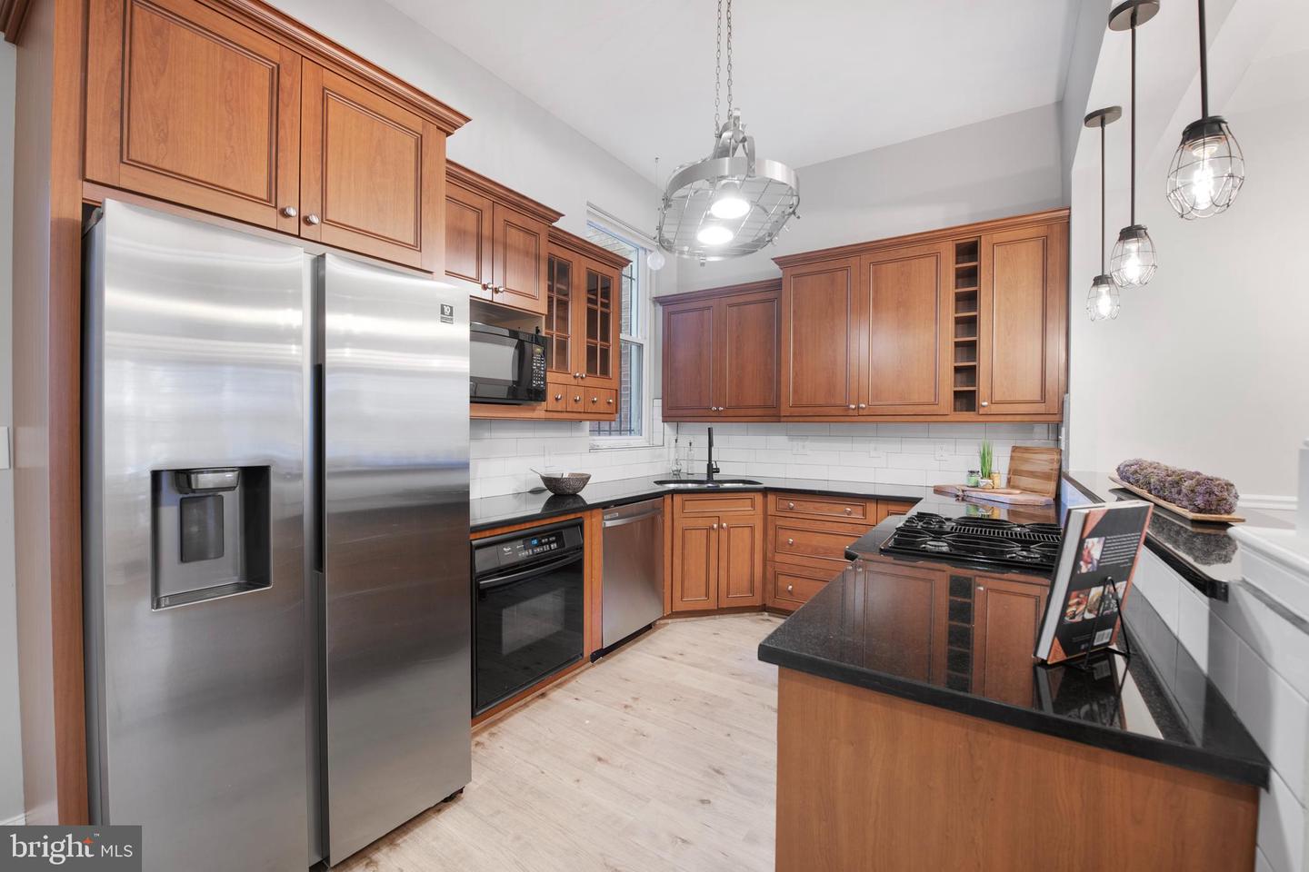 903 R ST NW #1