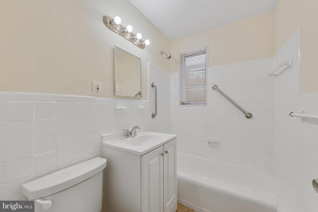 2400 Good Hope Rd SE #103