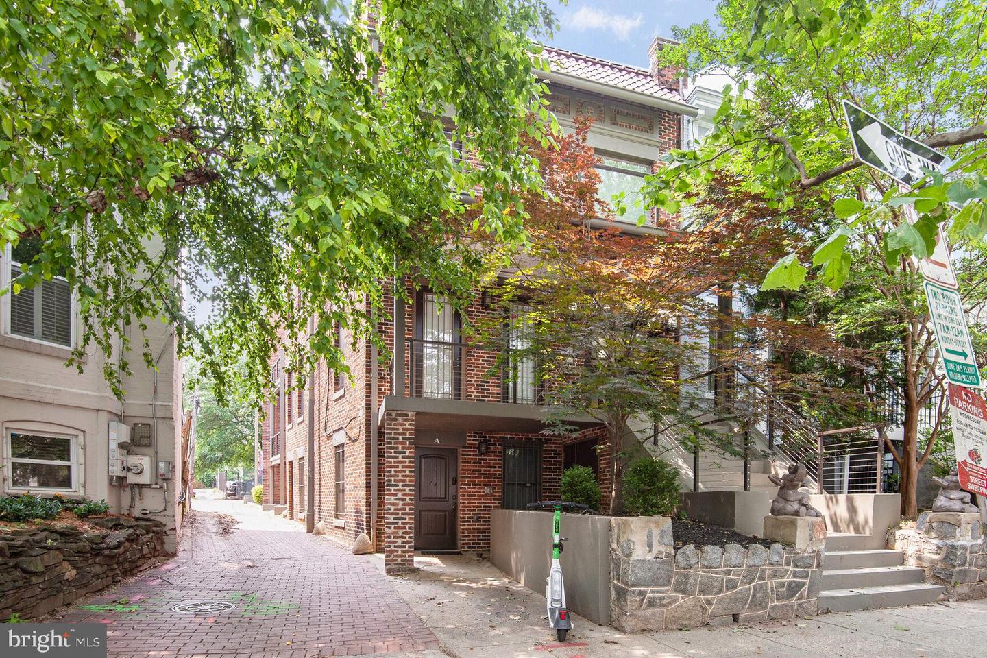424 Q ST NW #F