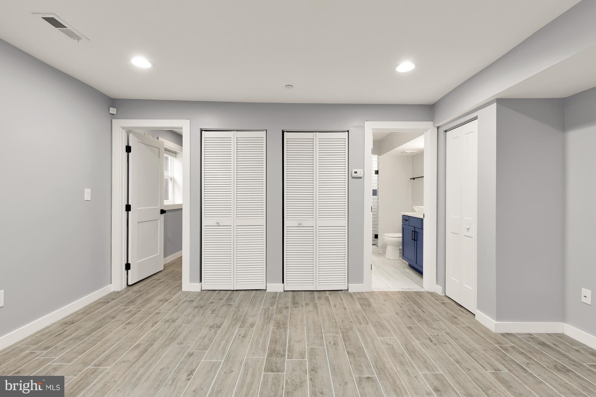 909 WEBSTER ST NW #1